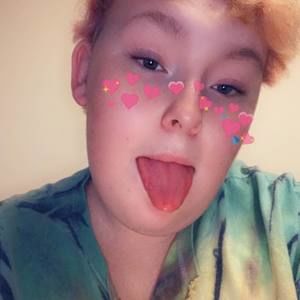 Meet your Posher, Quinn